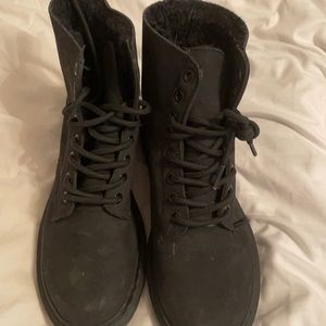Doc marten lined boots